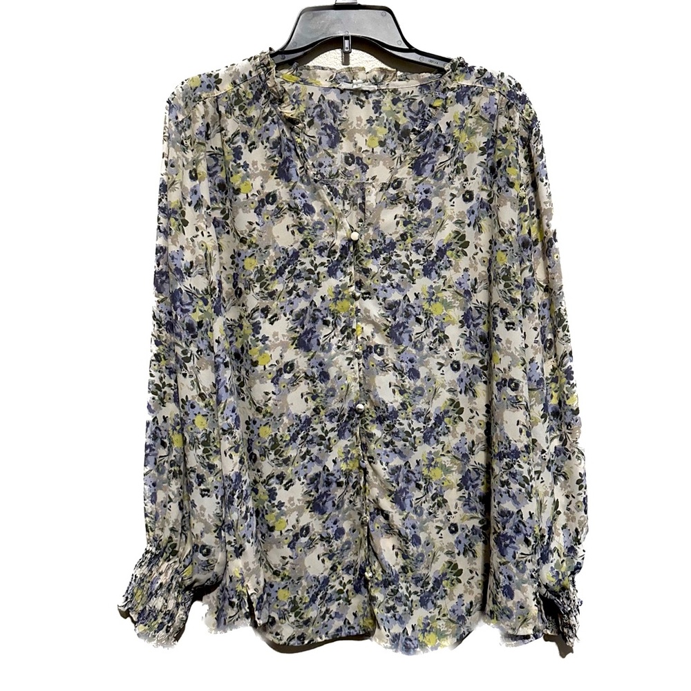 Maurices Floral Long sleeve Button-up Blouse with fabric Covered Buttons 1X EUC